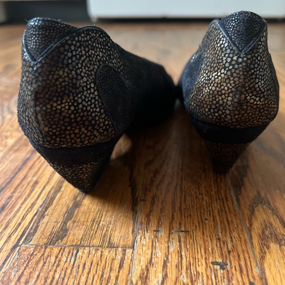 Stuart Weitzman for Mr. Seymour Vintage Heels - Picture 3 of 7